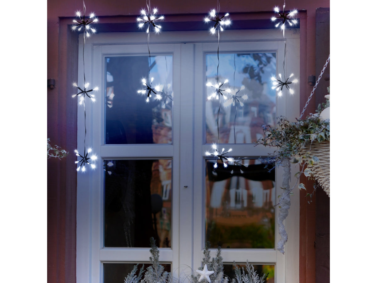 Tenda luci Ice light bunch da 300 led bianco freddo composto da 30gruppi di 10led, 8 funzioni, 300xh.70cm cavo bianco per uso interno/esterno