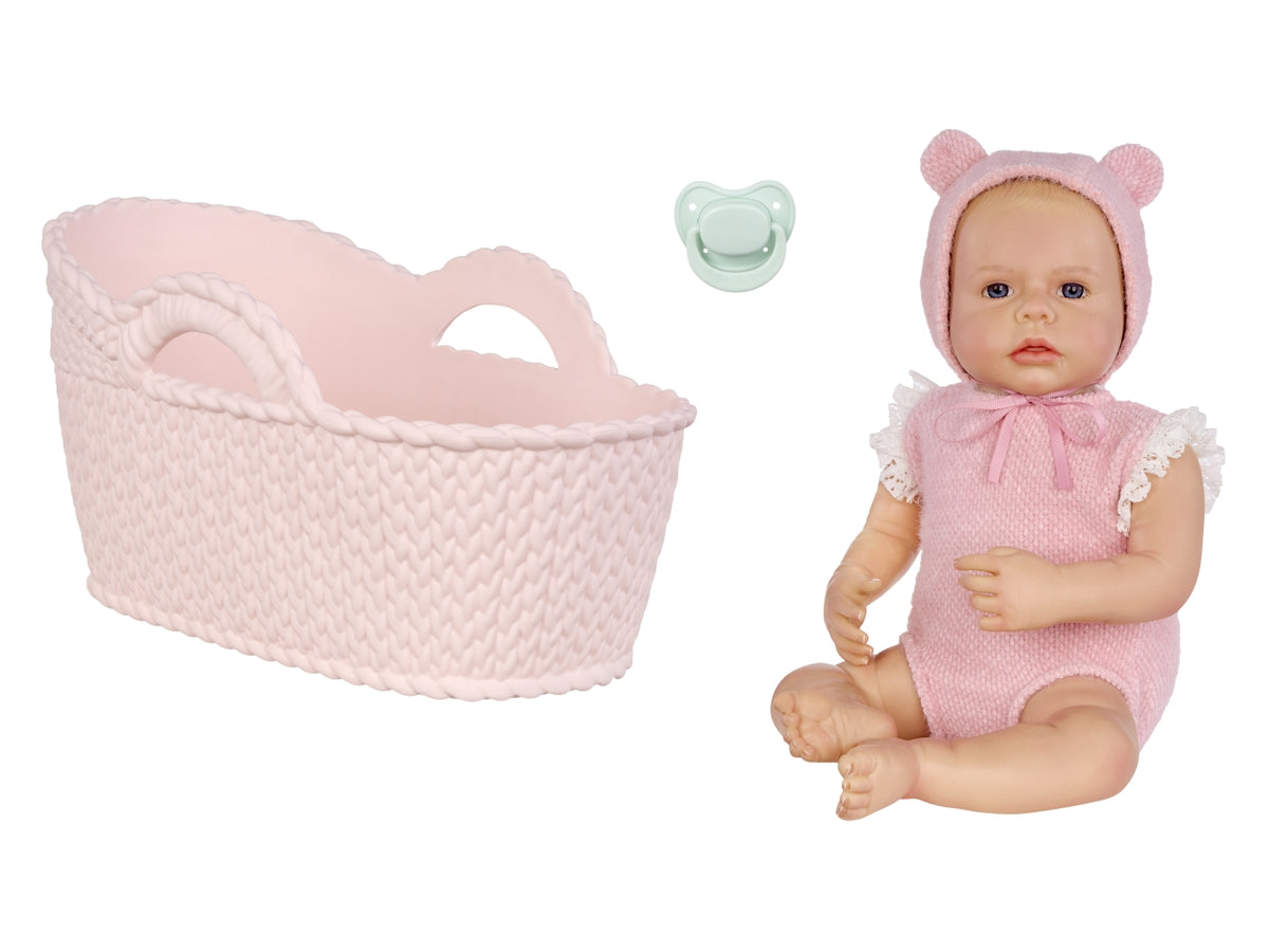 Baby born neoborn girl fair/open