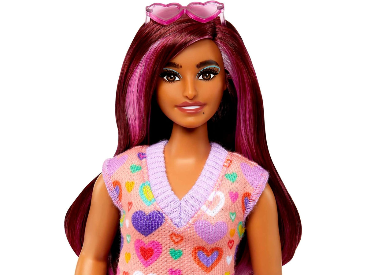 Barbie fashion con vestito in maglia a cuori