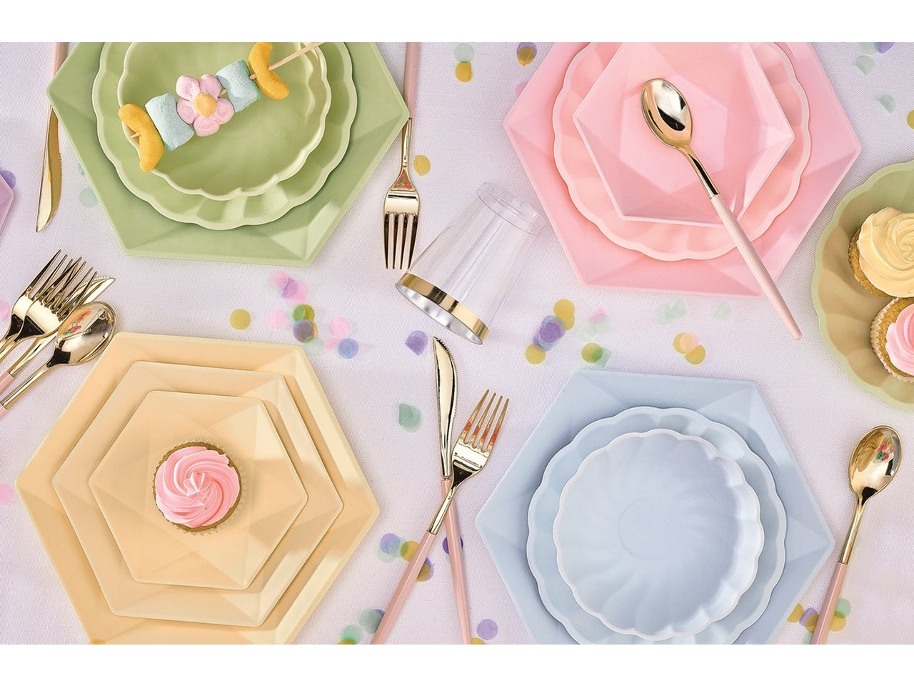 Piatti dolce e frutta in canna da zucchero e bambù giallo chiaro, confezione 6 piatti, 18,8 cm - Vert Decor