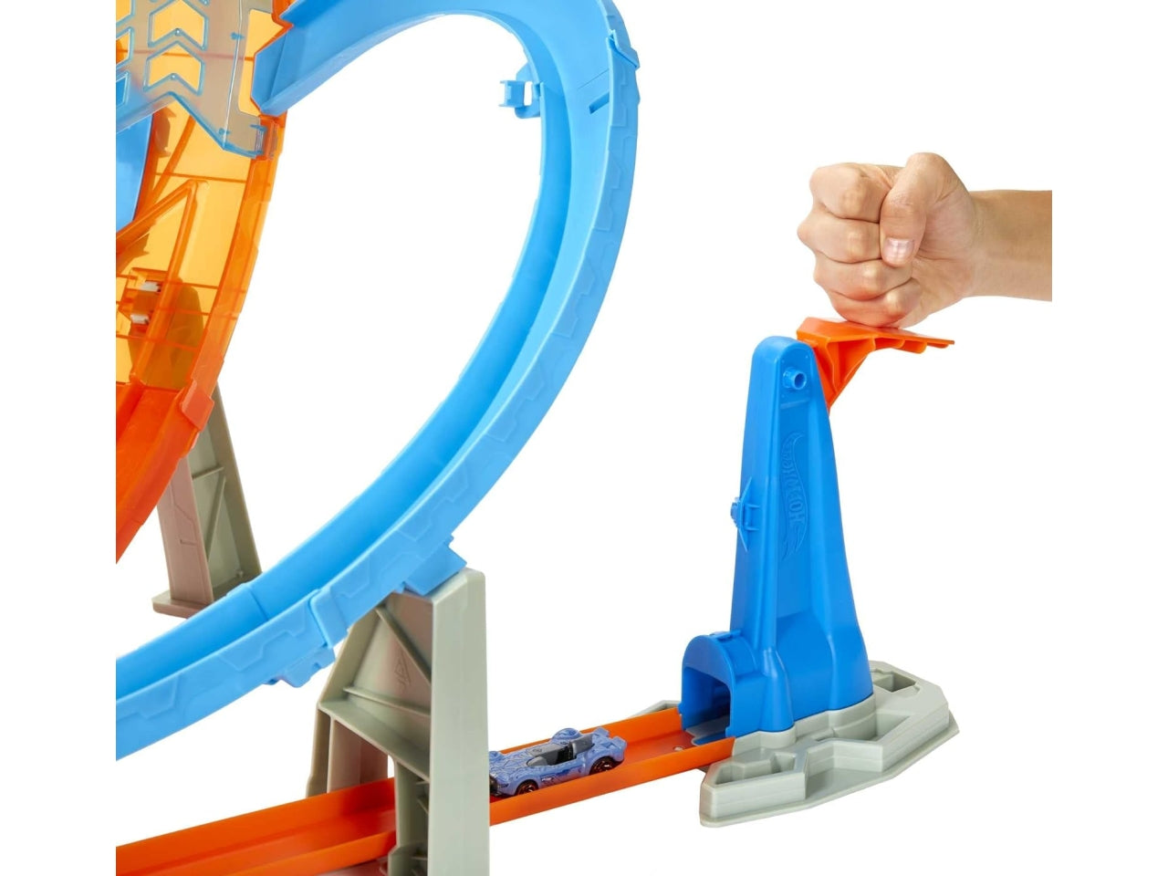Pista hot wheels massive loop mayhem