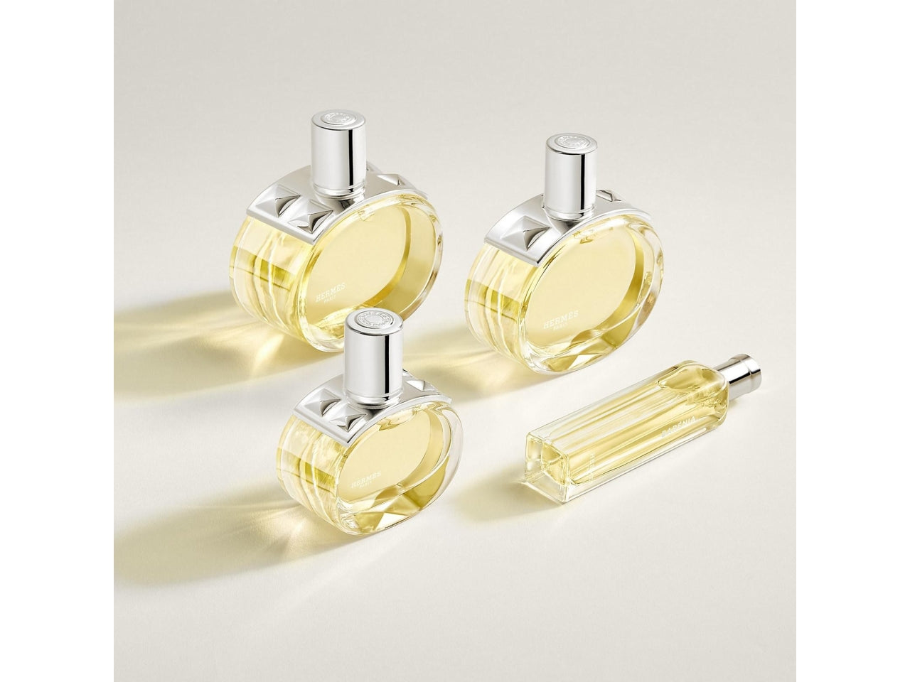 Profumo Donna Hermes Barénia Eau De Parfum 100 ml, Donna, Flacone ricaricabile, Profumo, Giglio di sego, Frutto miracoloso, Legno di quercia, Patchouli, Spray $