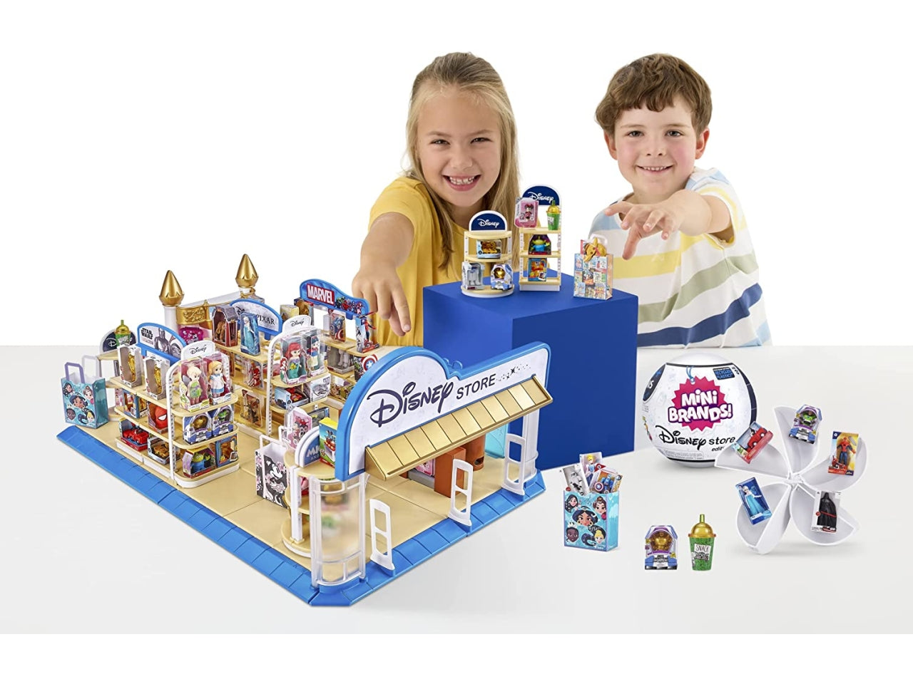 Disney store mini brands con 5 sorprese