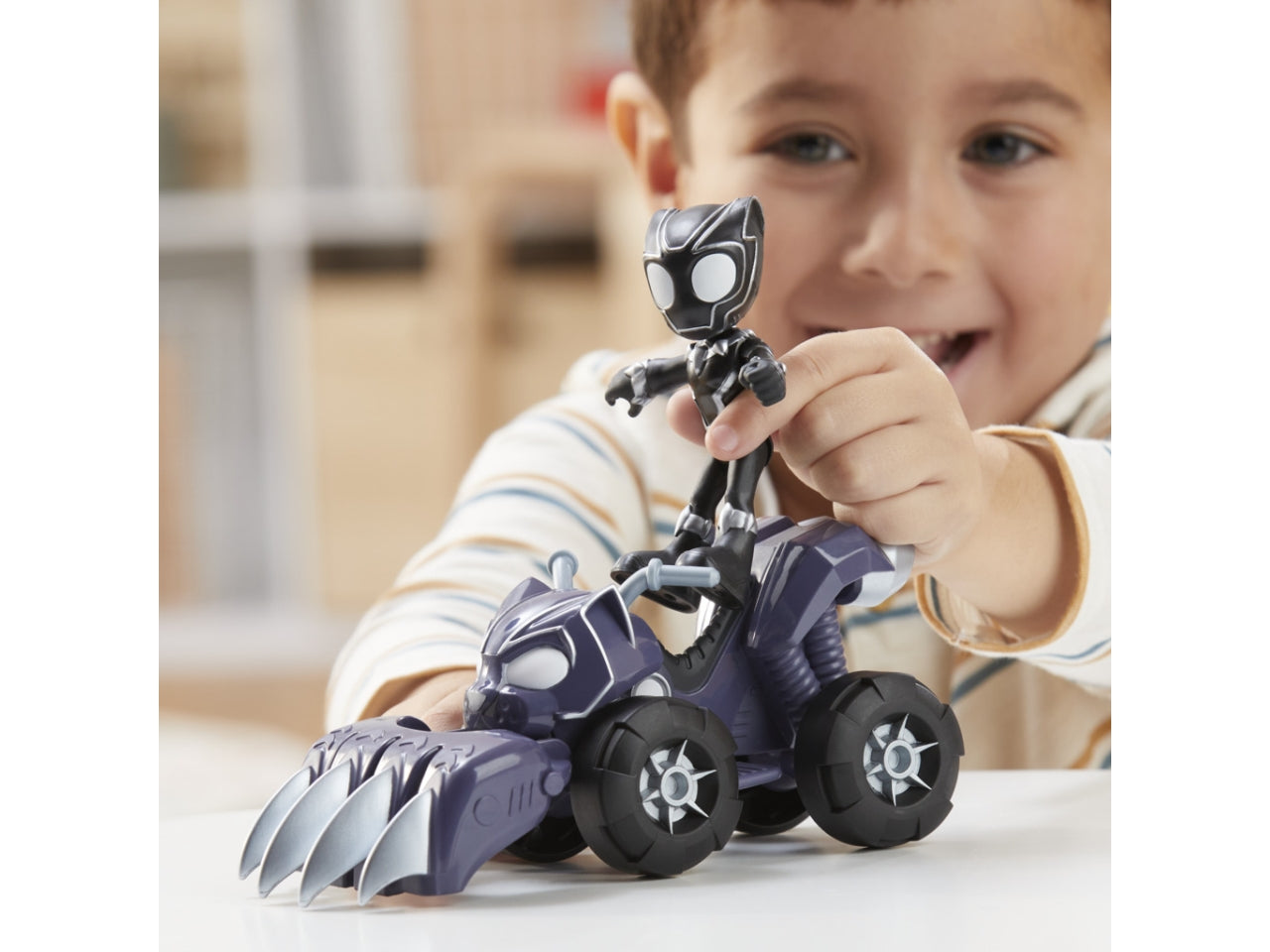 Spidey veicolo con personaggio e accessori - black panther