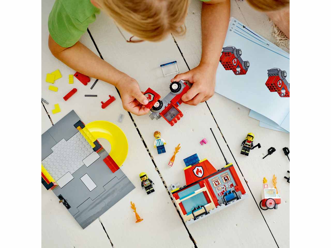 Lego City Caserma dei Pompieri e Autopompa 60375