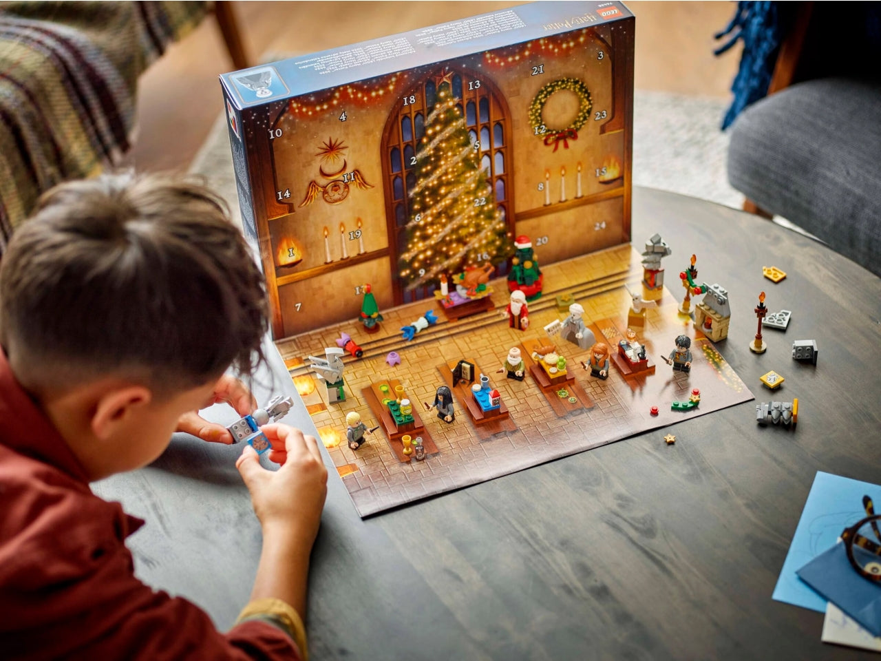 Lego Harry Potter tm calendario dellavvento 2024 - 301 pezzi per bambini di età 7+ 76438