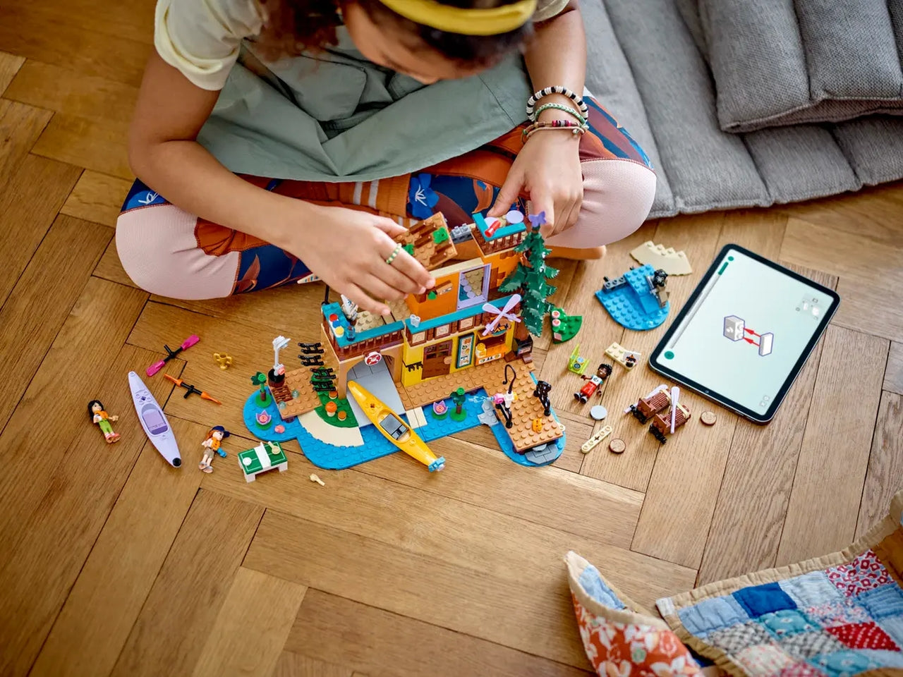 Lego Friends Campo Avventura Sport Acquatici, set costruzioni in scatola da 628 pezzi, per bambini 7+ anni 42626
