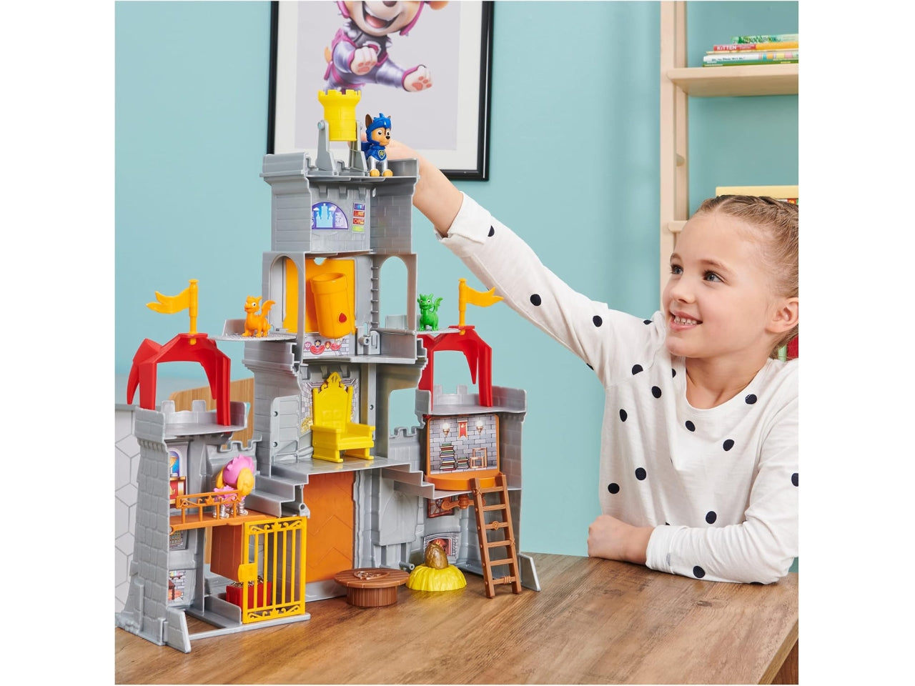 Set da gioco Paw Patrol, Rescue Knights Castle HQ trasformabile da 11 pezzi con Chase e mini personaggi d'azione del drago Draco per bambini dai 3 anni in su | Spin Master