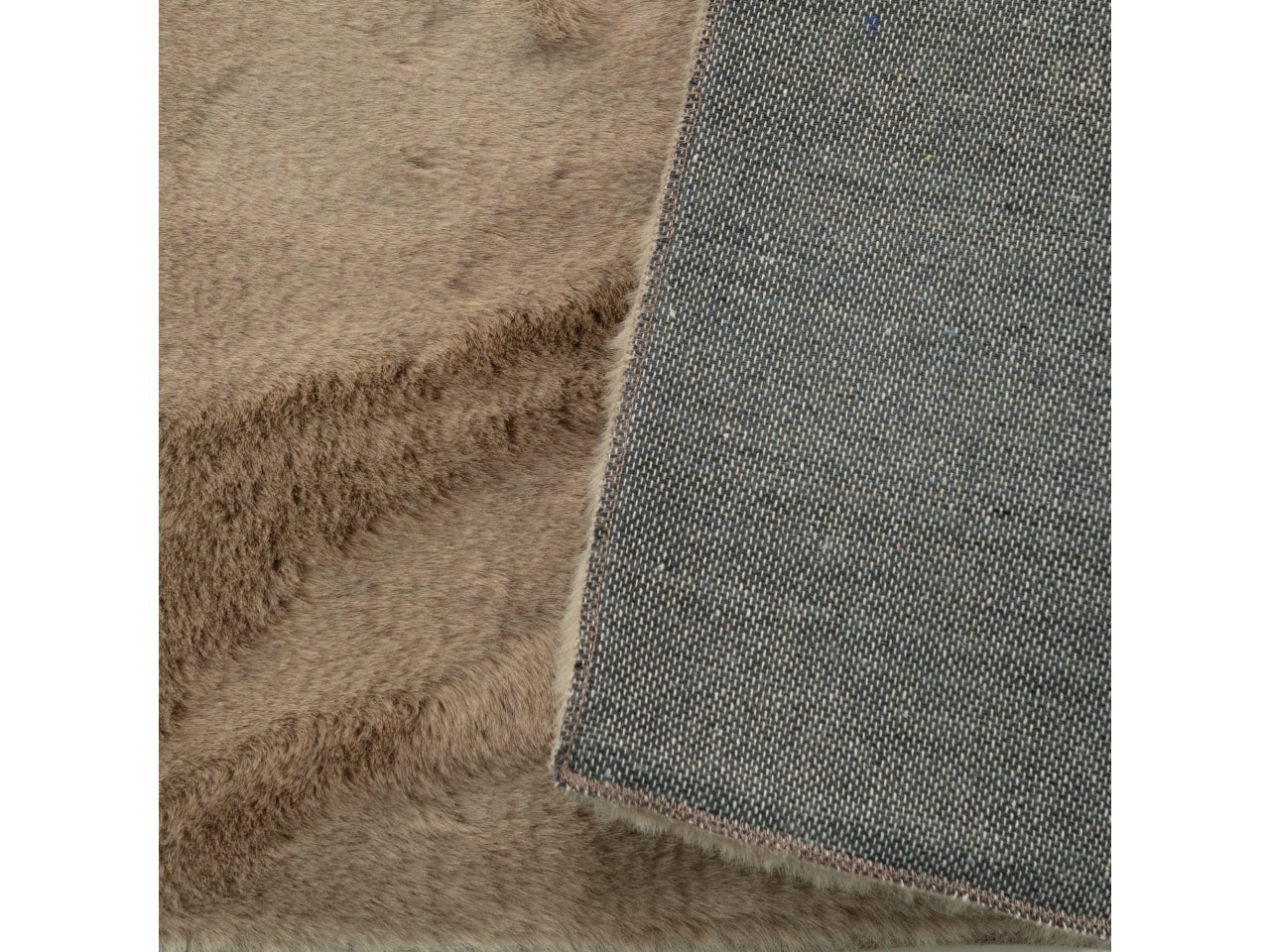 Tappeto carezza misura 45x75cm beige