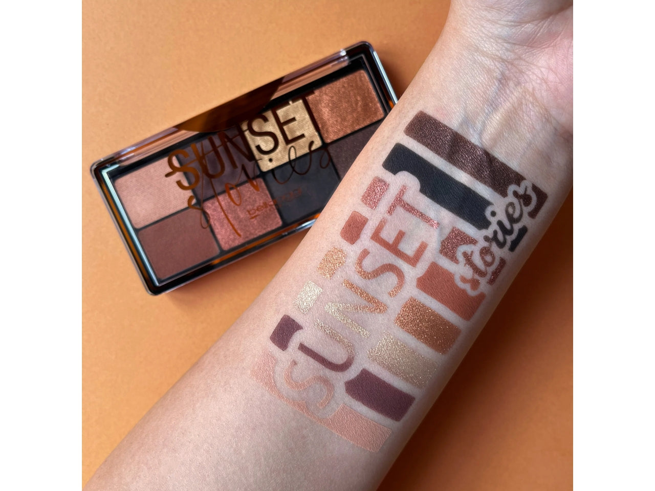 Palette occhi ombretto - Sunrise Stories - 8 Nuance Vibranti, Matte e Glam, Gold Smokey - Dupe Nude - Bellaoggi