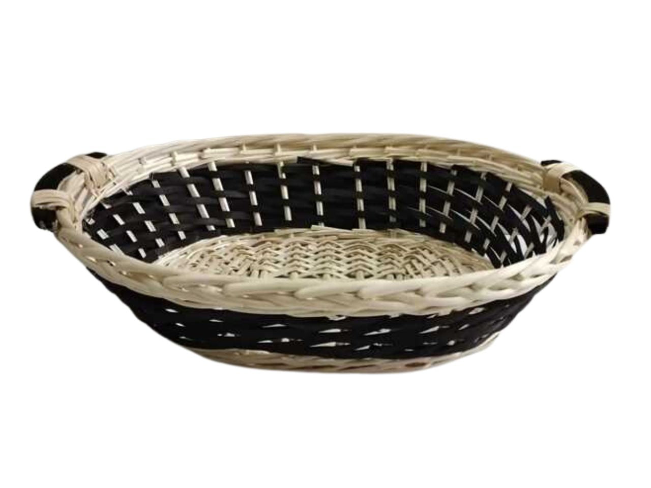 Cesta ovale in vimini colore naturale e nero misura 46-49x37xh.12cm