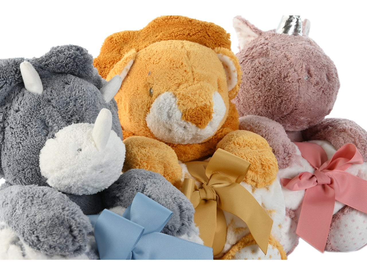 Peluche con coperta in 2 poliestere misura 75x100x30cm in 3 modelli assortiti