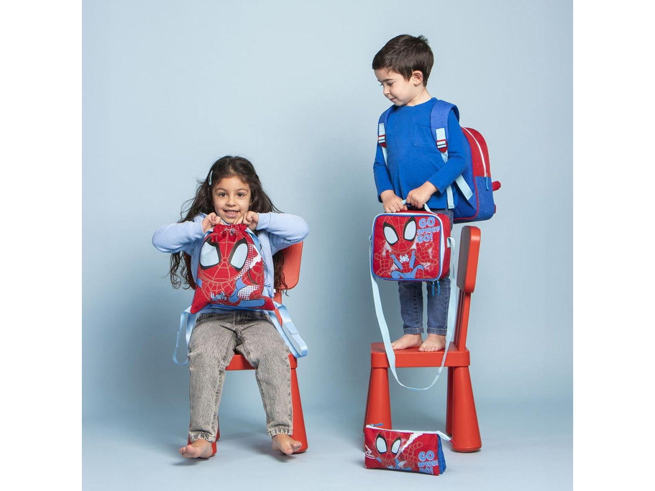 Portamerenda Spiderman termico in poliestere rosso 19x23 cm - Cerda