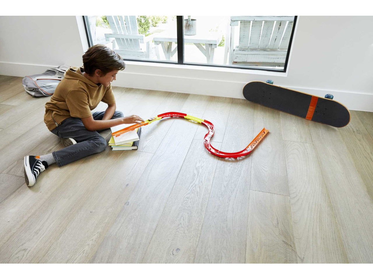 Hot Wheels Track Builder Loop: Set Multicolor per Bambini di 4+ Anni - Hot Wheels - Mattel