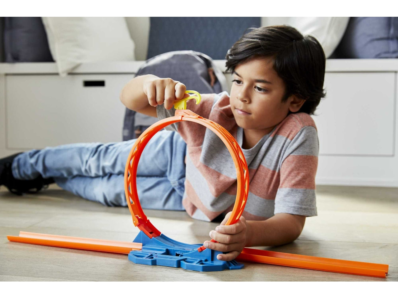 Hot Wheels Track Builder Loop: Set Multicolor per Bambini di 4+ Anni - Hot Wheels - Mattel