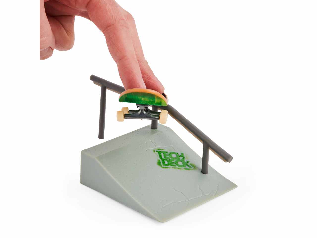 tech deck pack versus 2finger skates 6061574