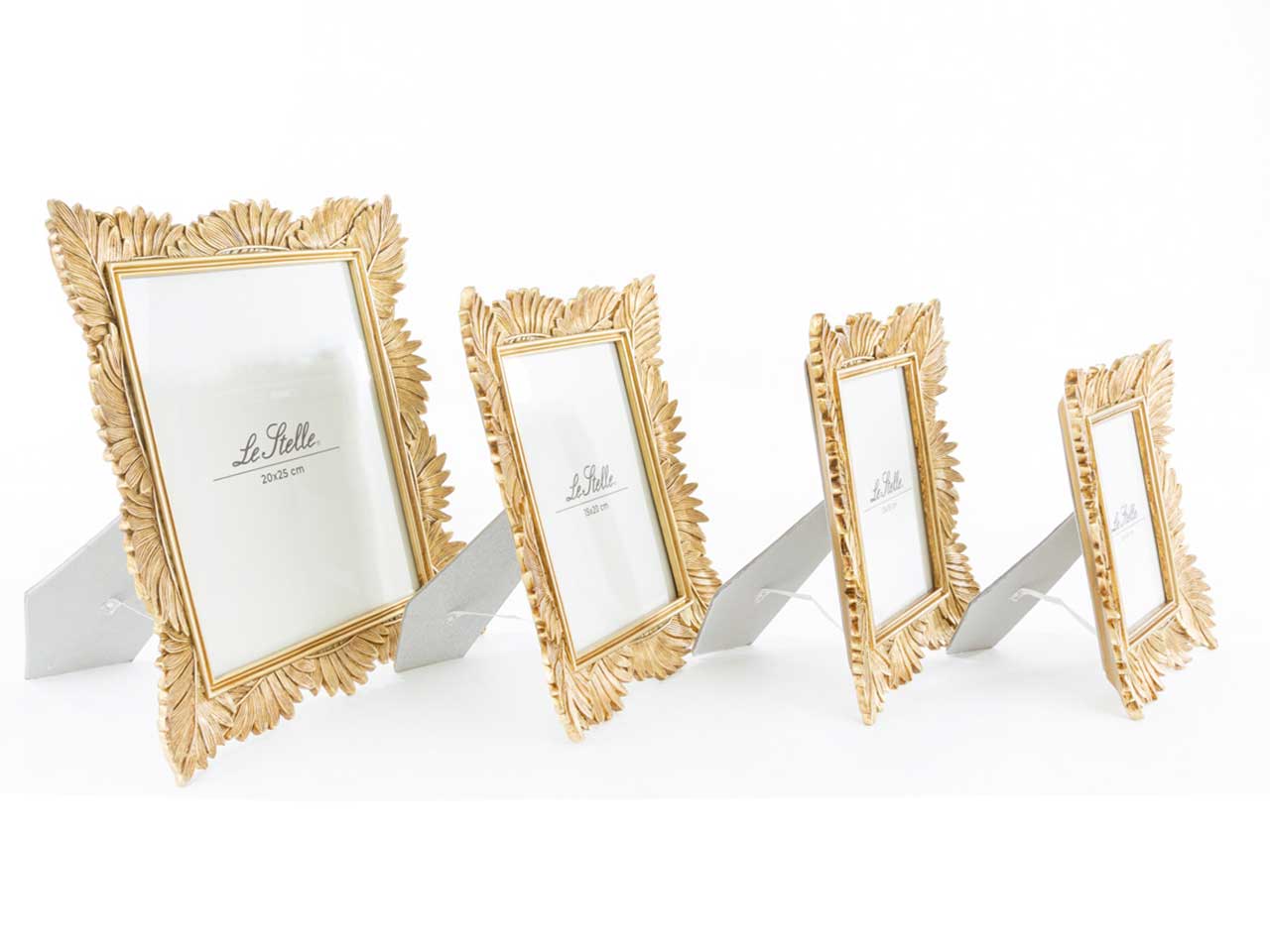 Portafoto in resina decoro foglia oro misura interna 20x25 e misura esterna 33,5x29cm