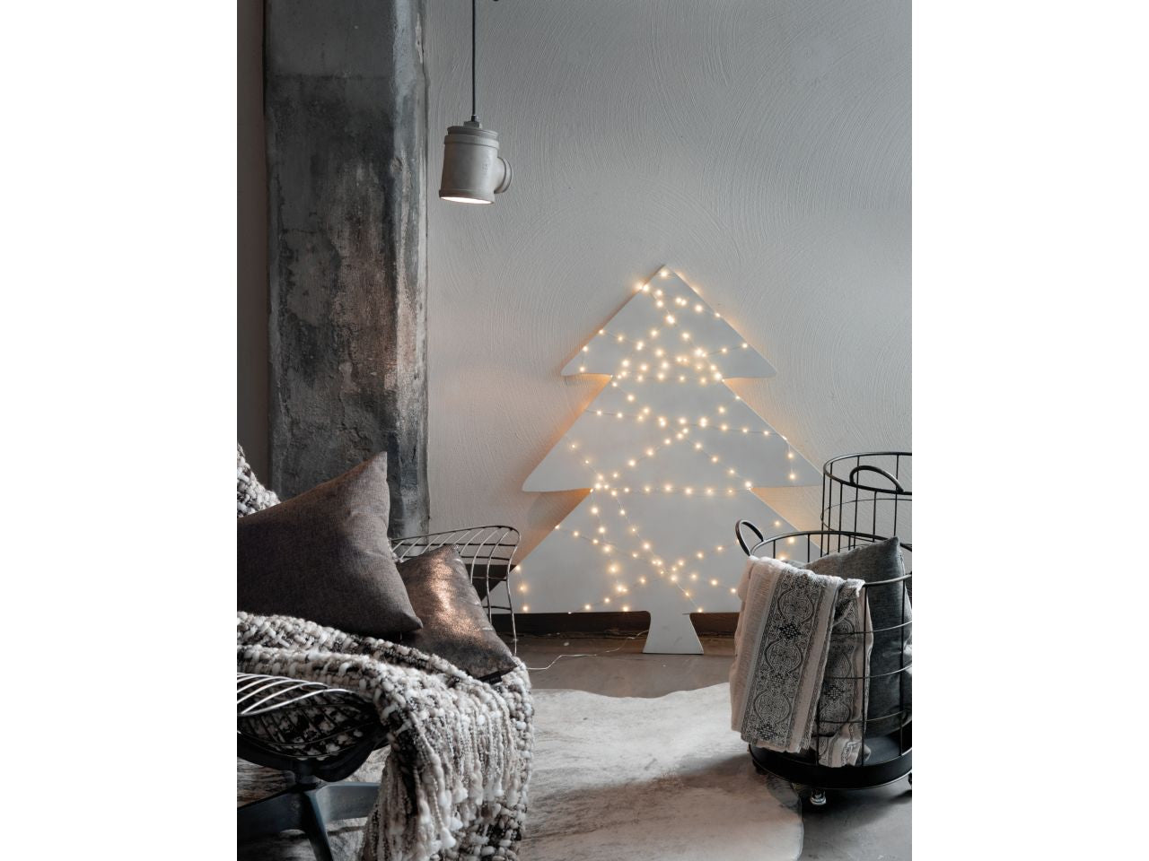 Luci natalizie micro led a stringa fisse per uso esterno colore argento bianco caldo misura lun.895cm misura del led micro numero di led 180