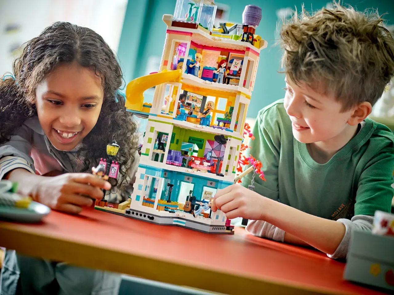 Lego friends centro comunitario di heartlake city