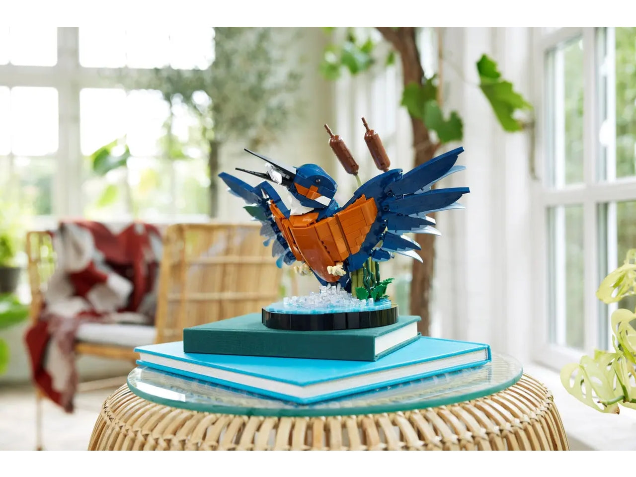 Lego icons kingfisher