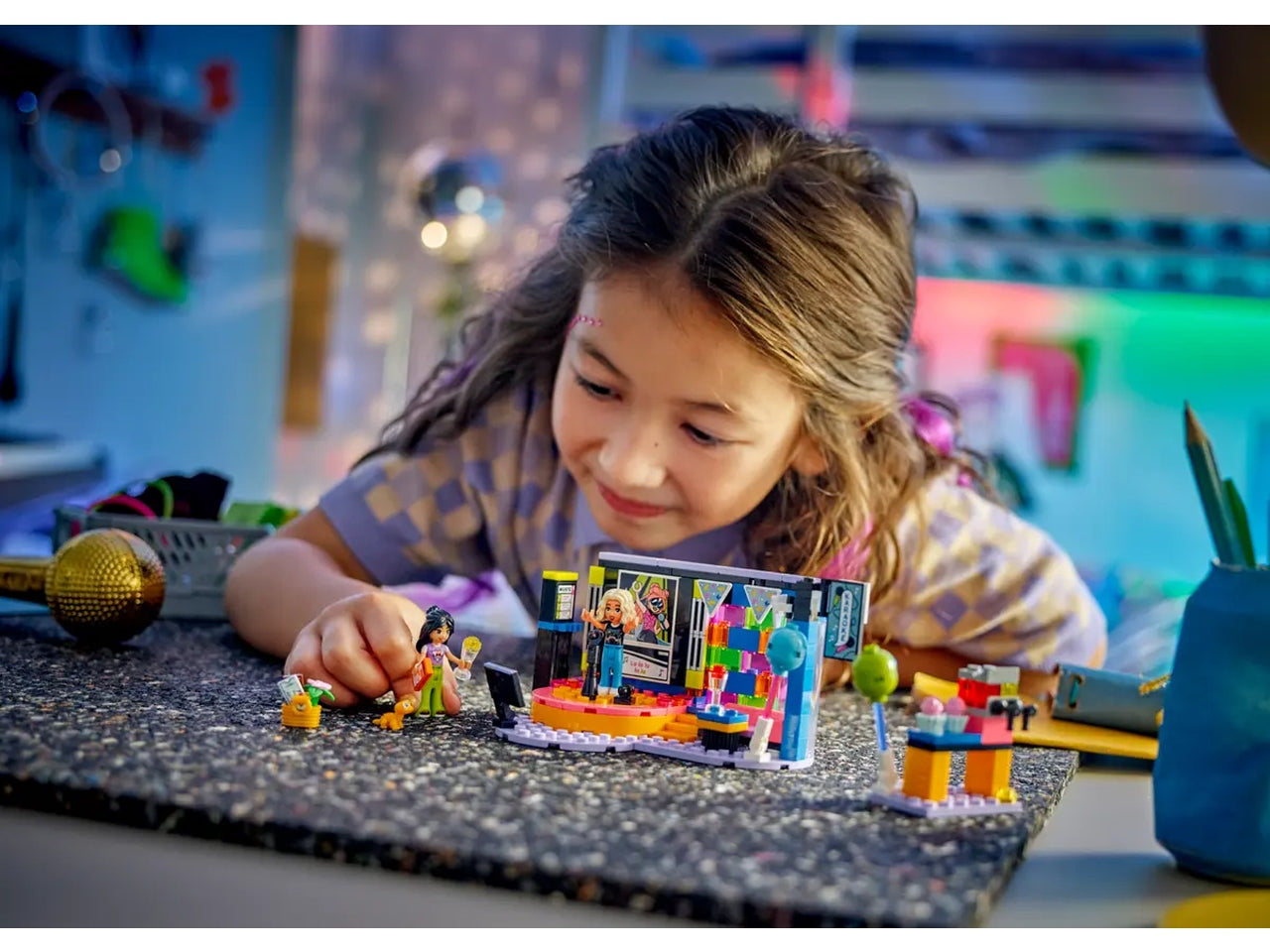Lego friends karaoke party