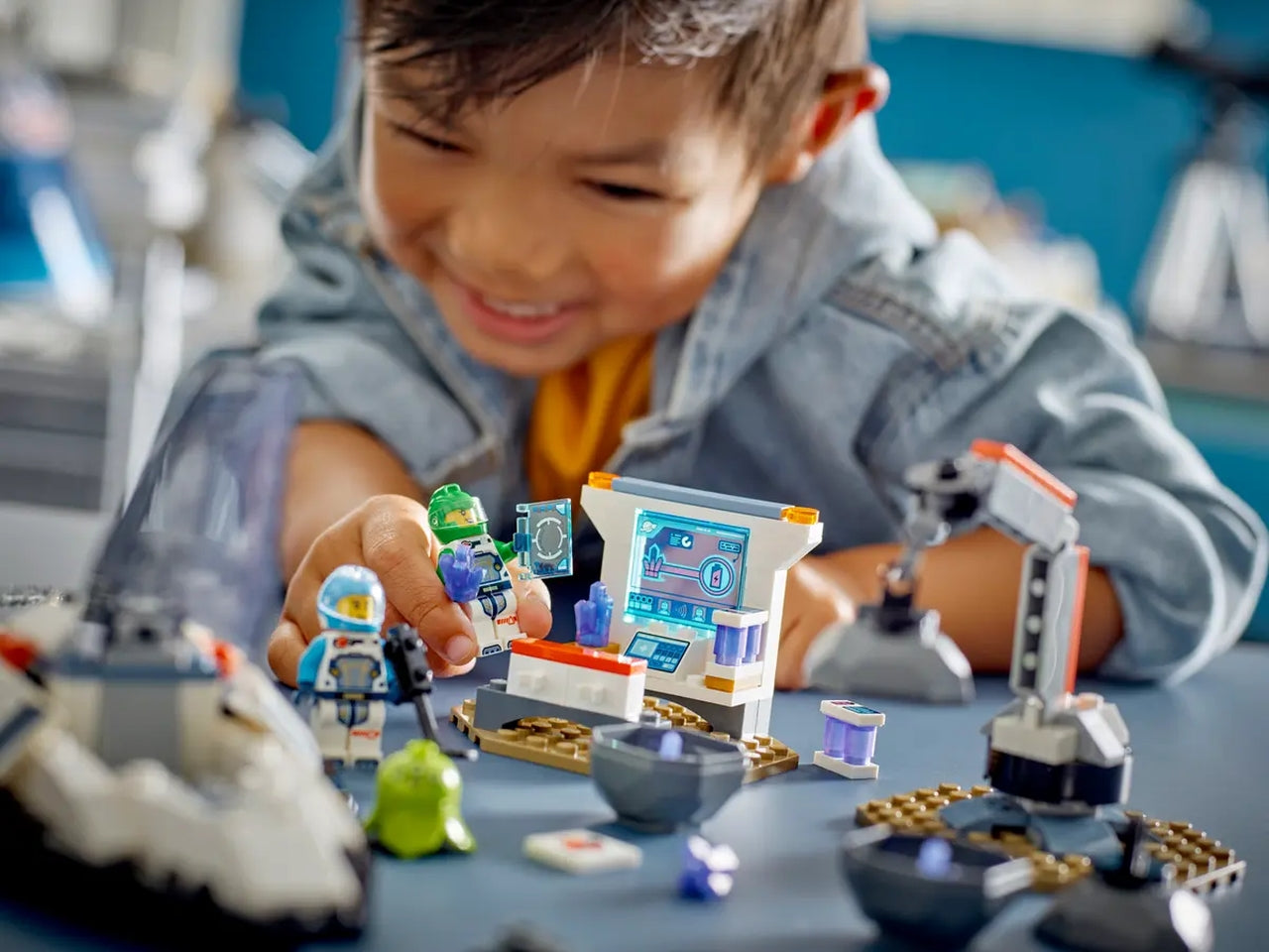 Lego city space navetta spaziale e scoperta di asteroidi