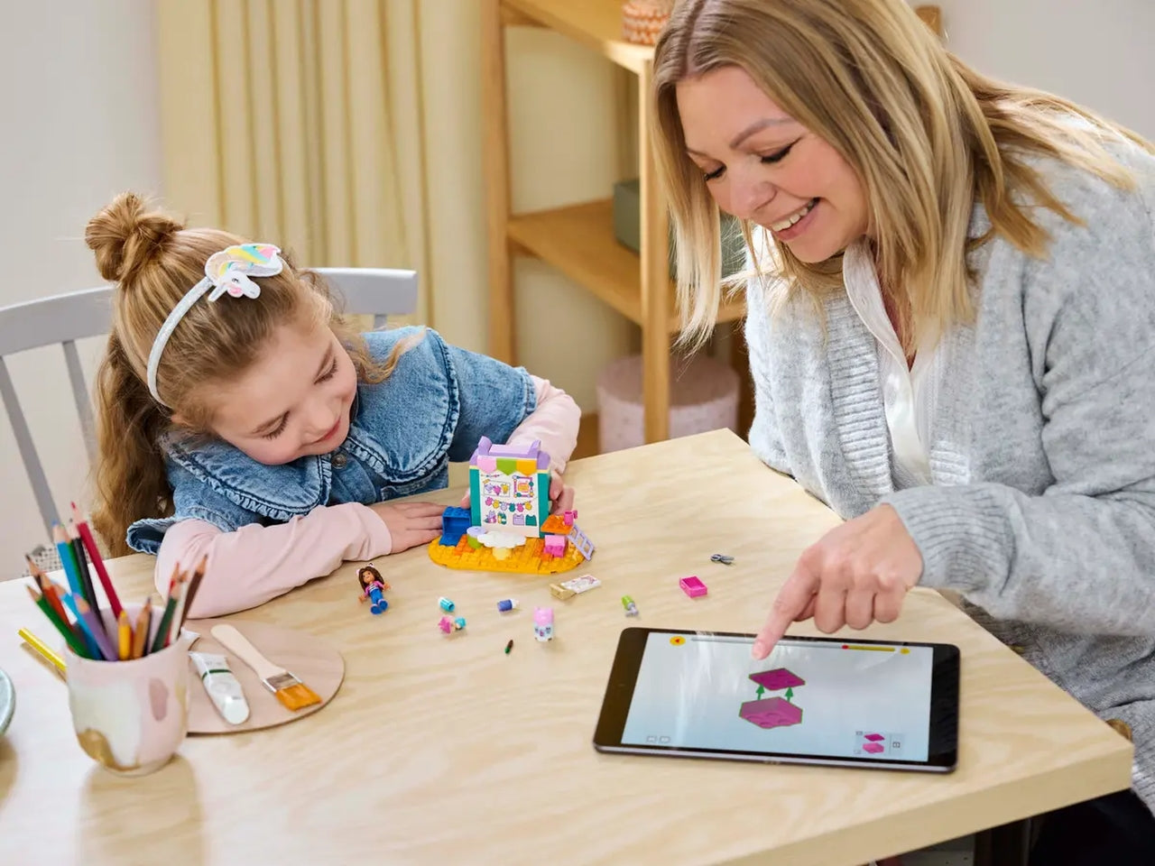 Lego Gabby's Dollhouse Creazioni con Baby, set costruzioni in scatola da 60 pezzi, per bambina di 4+ anni 10795