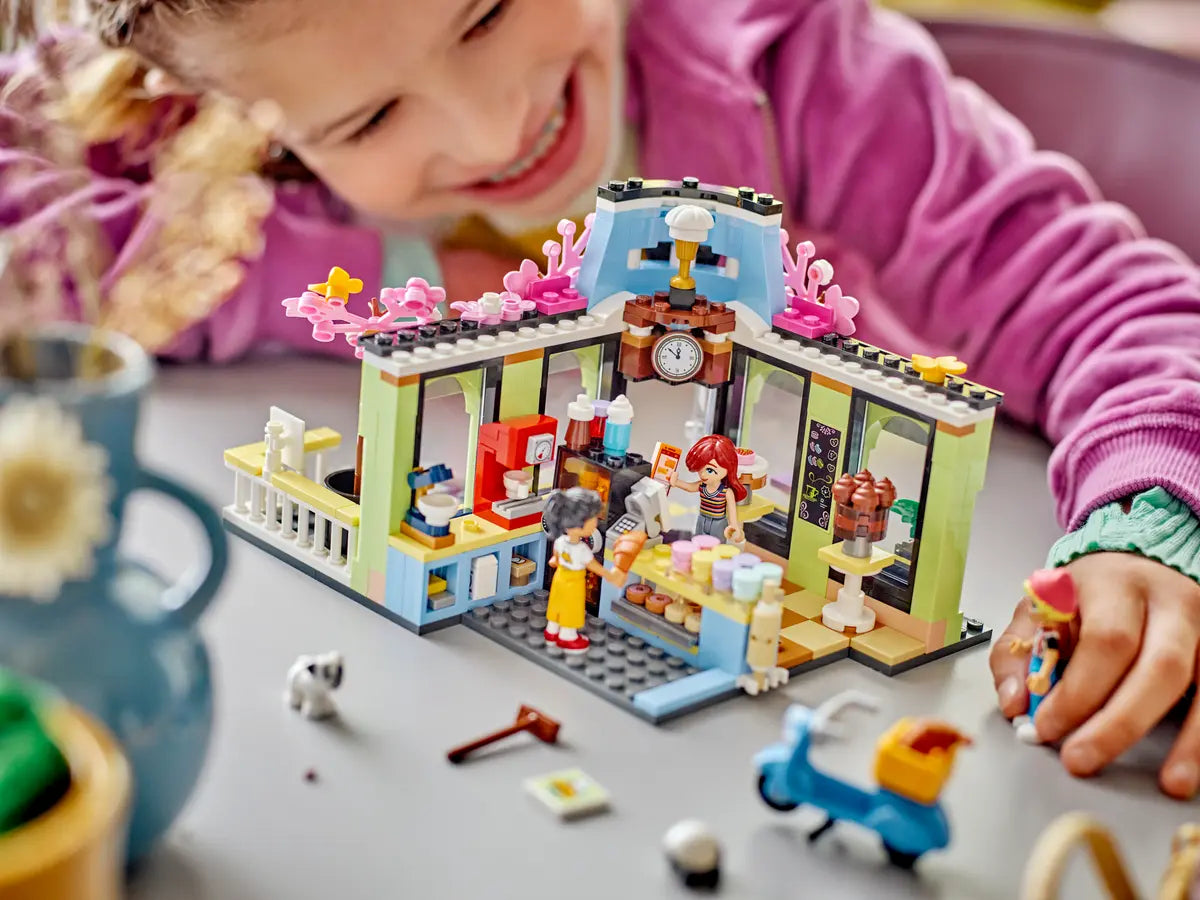 Lego Friends CaffÃ¨ di Heartlake City, set di costruzioni in scatola da 426 pezzi, per bambine 6+ anni 42618