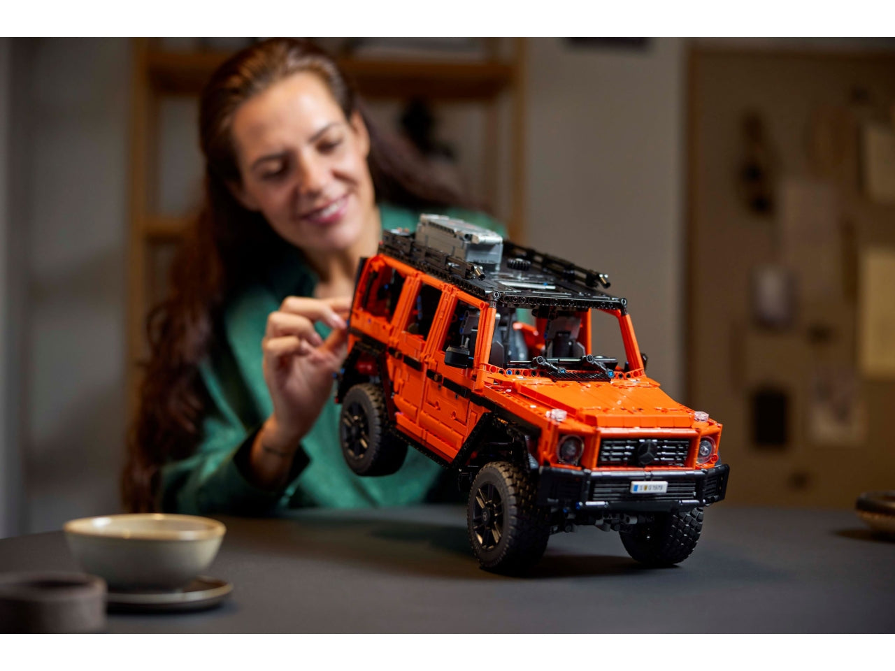 LEGO Technic - Mercedes-Benz G 500 PROFESSIONAL Line, Modellino di Auto Fuoristrada da Costruire per Adulti, Veicolo 4X4 Classe G da Esposizione Ricco di Dettagli, Regalo Collezione per Lui o Lei 42177