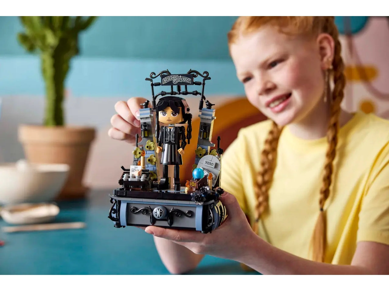 Lego buffalo 2024 Personaggio di MercoledÃ¬ Addams etÃ  10+ 76780