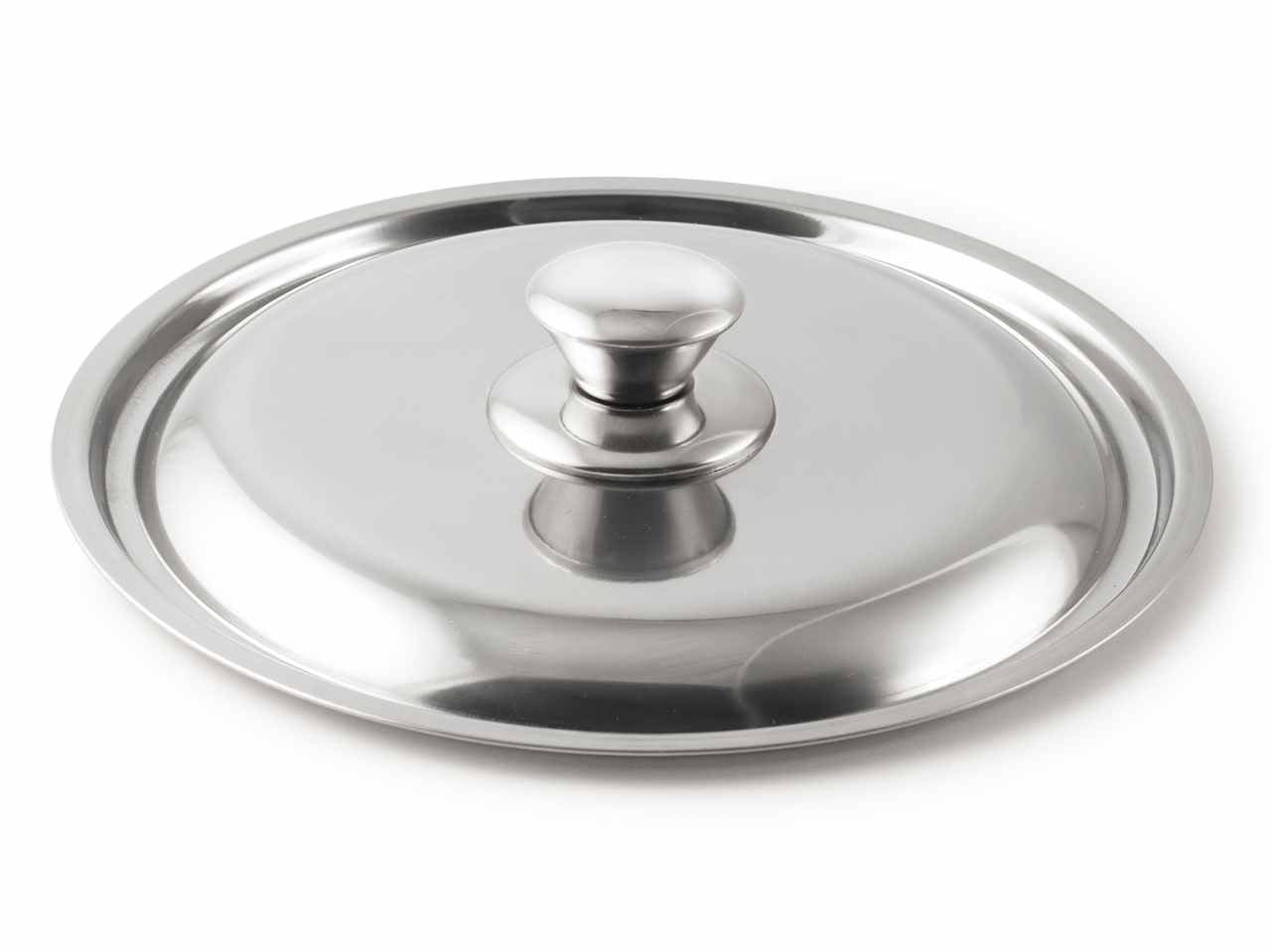 Batteria  "classica" 11 pezzi composta da:
1 padella easy grigio d.24cm h.4,8cm
1 casseruola easy inox lt.0,7 d.14cm h.7
1 casseruola easy inox 2 manici lt.2 d.20cm h.9,8
1 coperchio easy per casseruola cm.20 
1 forma torta alta d.26cm
6 coltelli co