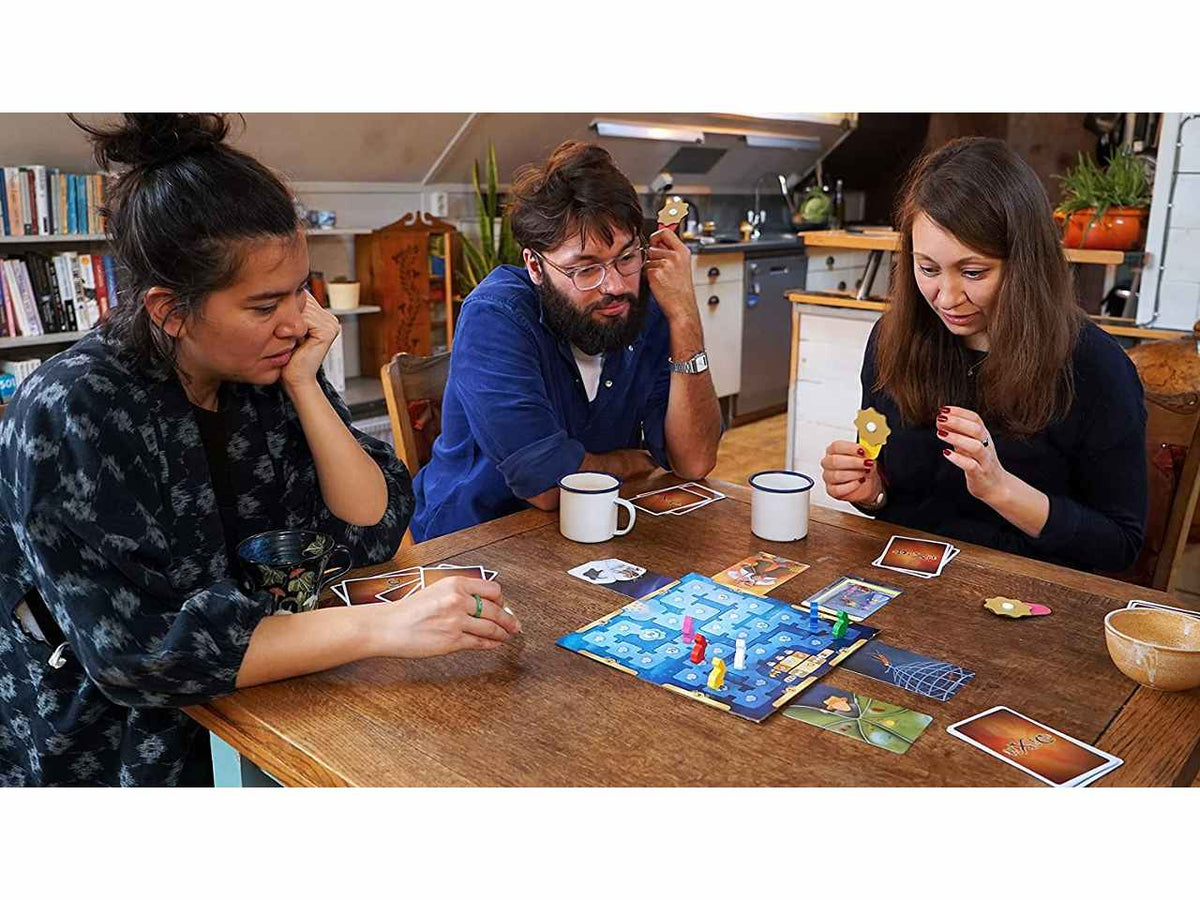 Dixit Gioco da Tavolo di inventiva e Immaginazione per 3-8 Giocatori, Edizione Italiana