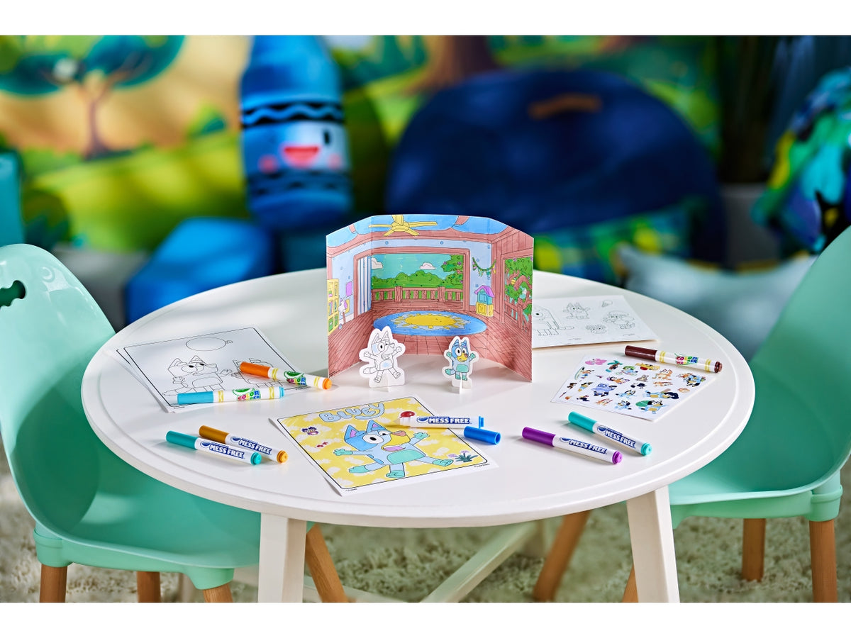 Activity set color wonder bluey