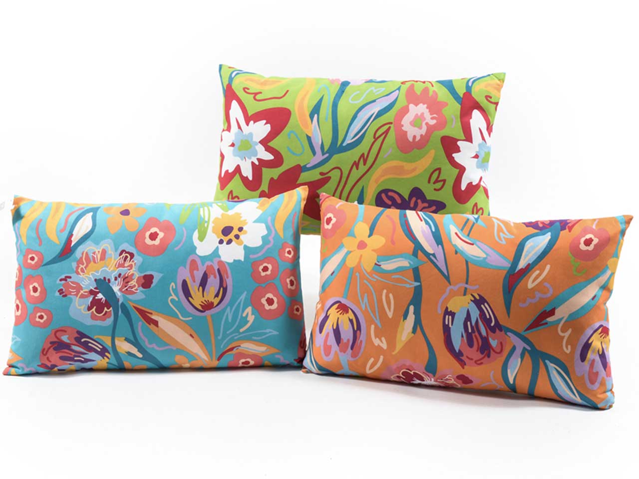 Cuscino misura 30x50cm con decori assortiti