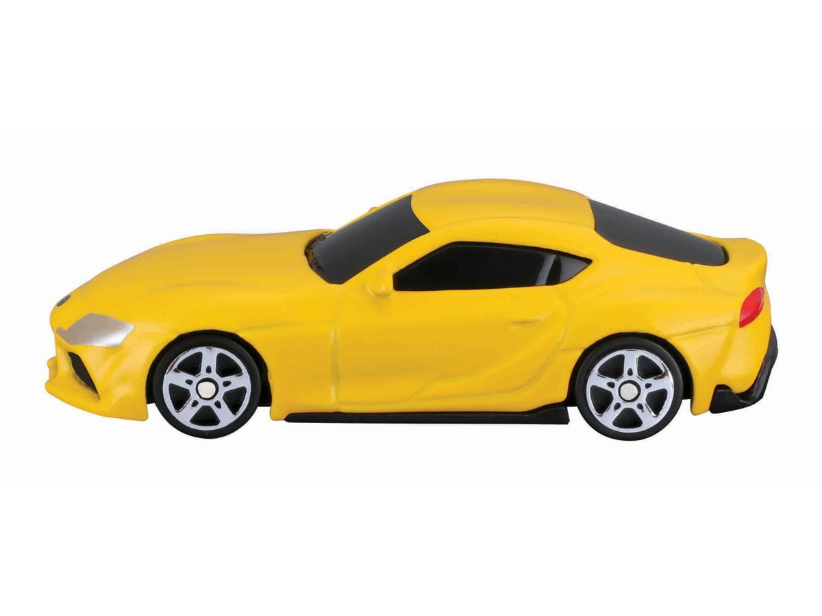 Modellino Auto Fresh Metal - 3 Pollici Modelli Assortiti: Die-cast, Colori Assortiti, Licenza Ufficiale, Dimensioni 10,8x4x10,8 cm, EtÃ  3+ | Maisto