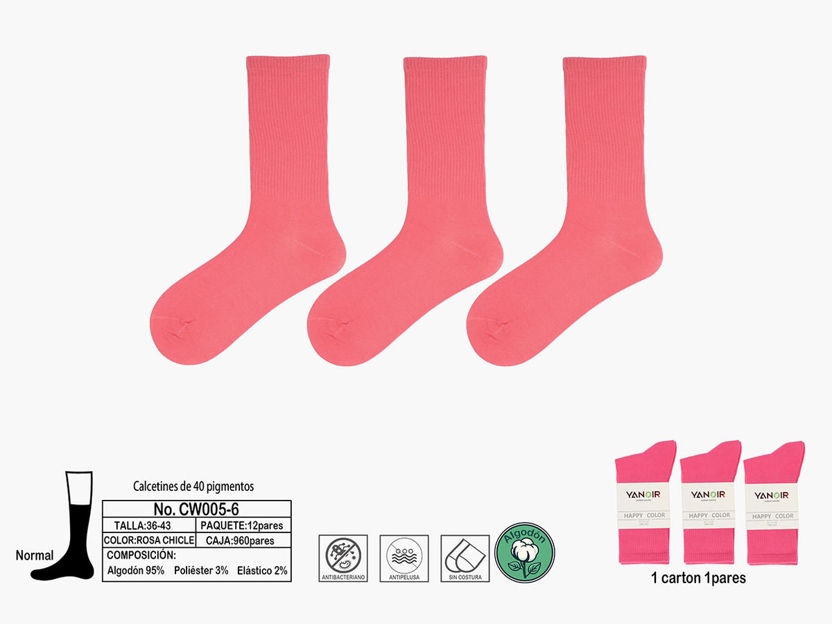 Calzini unisex disponibili in diversi colori $