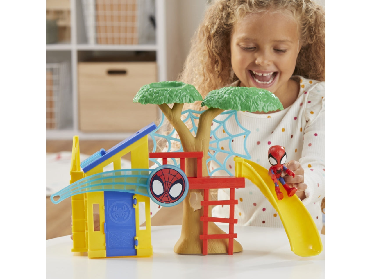 Saf spidey scene playset $