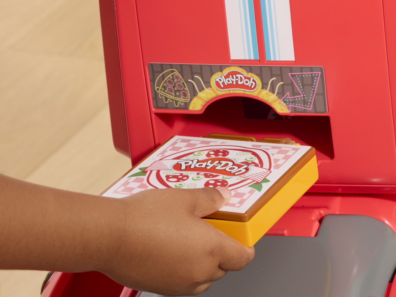 Pasta Modellabile Play-Doh Pizza Delivery Scooter: Set per Bambini 3+ | Dimensioni 20,3x62,2x43,2 - Hasbro$