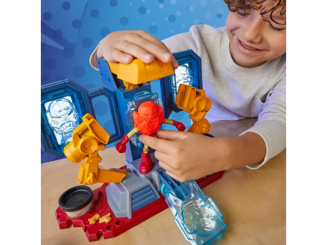 Pasta Modellabile Play-Doh Iron Man Armor Maker Lab: Set per Bambini 4+ | Dimensioni 6,7x34,9x30,5 - Hasbro