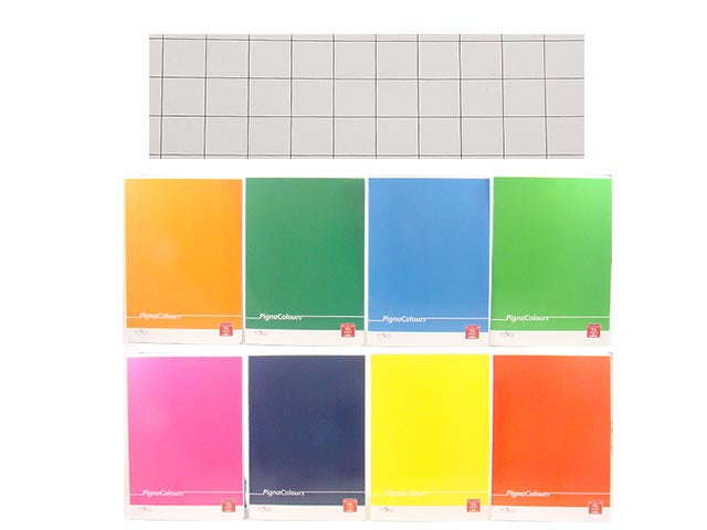 Quaderno maxi colours A4 rigatura a quadretti 10mm misura 210x297mm 100gr assortiti - la confezione comprende 10 quaderni
