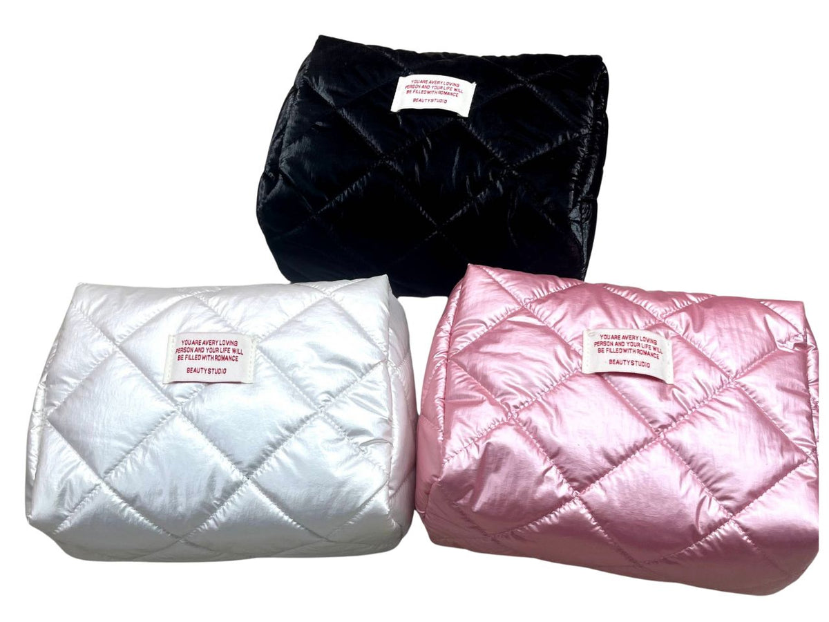 Borsellino in tessuto trapuntato in 3 colori assortiti