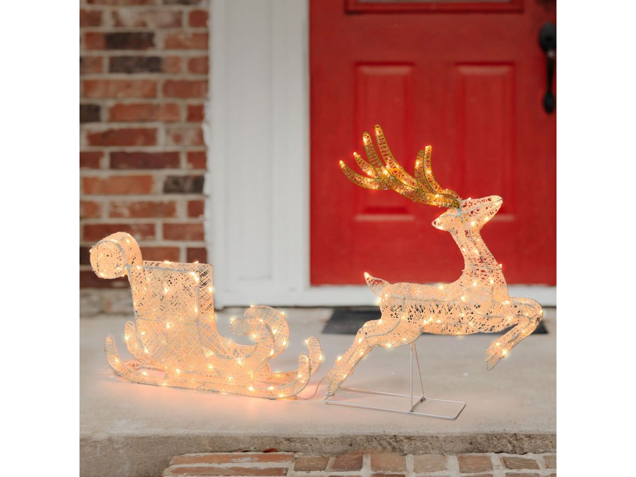 Renna e slitta 3D 50x8xh.60cm (renna), 53x10xh.33cm(slitta) con 160led bianco luce fissa per uso interno/esterno IP44
