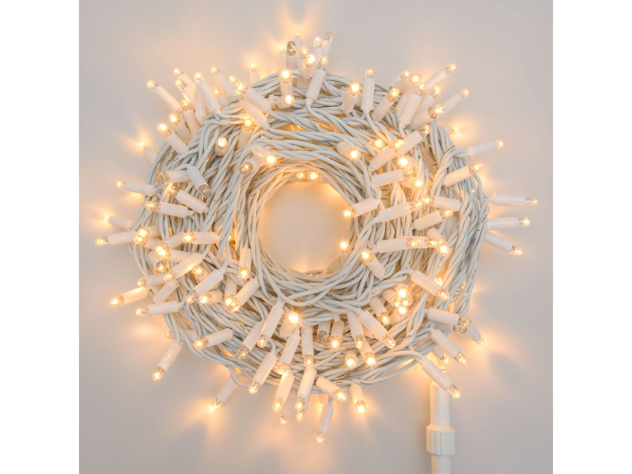 Catena 200 maxi led bianco caldo 7mm con flash led diamond 230v ip67 cavo bianco 20m
