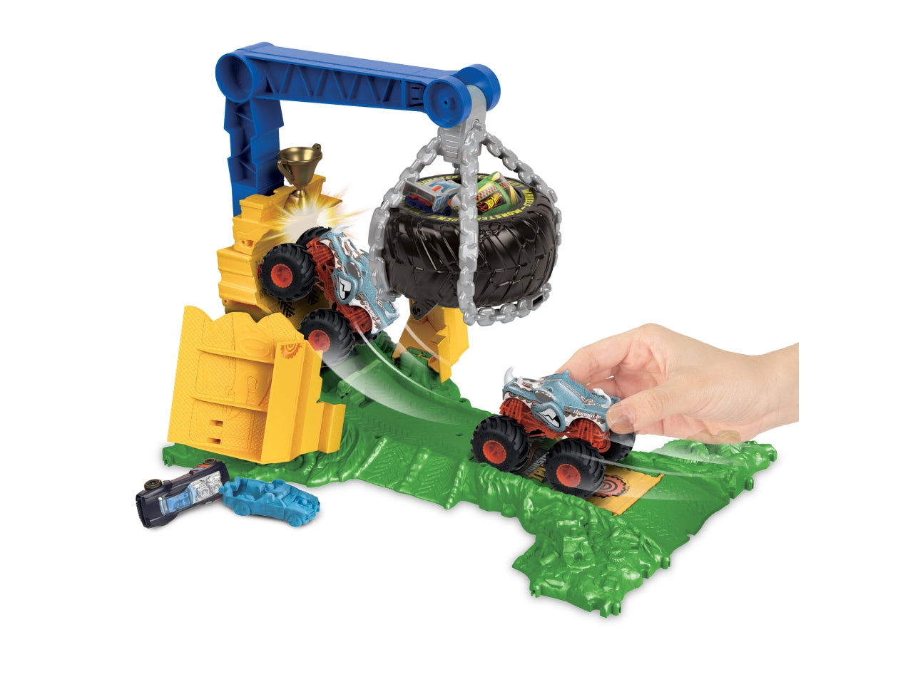 Hotwheels monster trucks sfida demolizione del carico