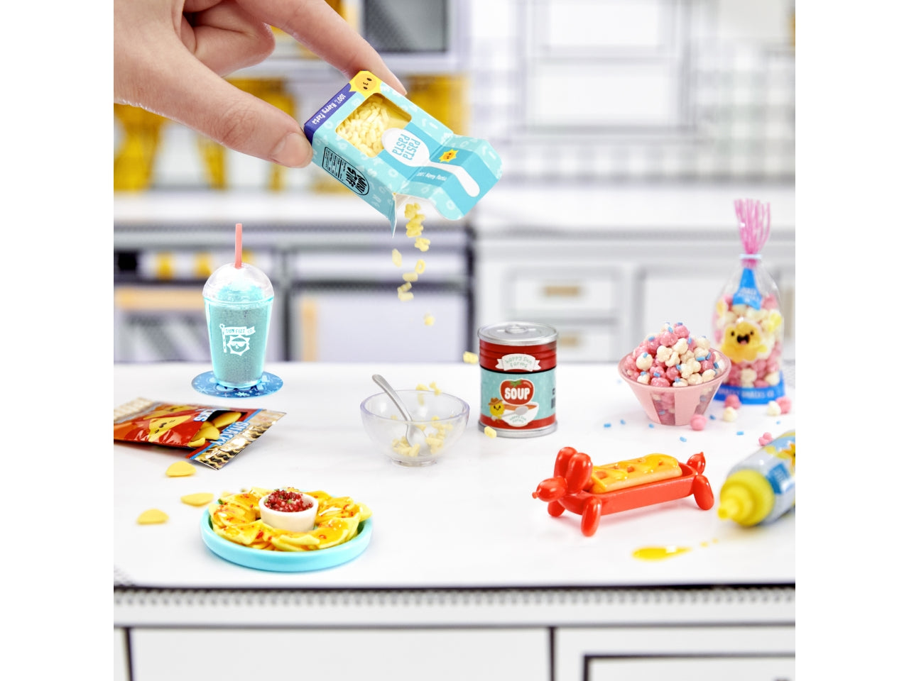 Mga's miniverse - make it mini foods: cafe in pdq series 2a