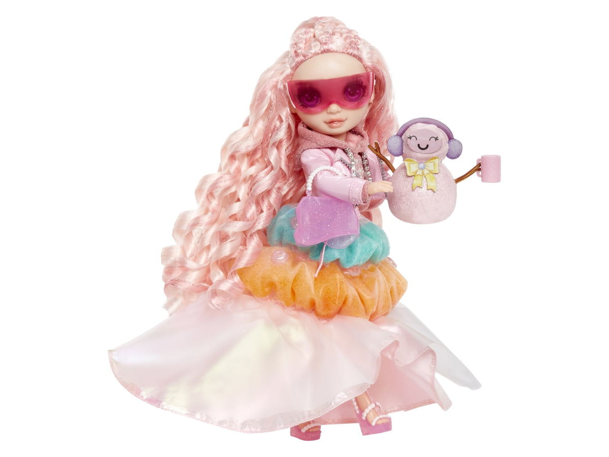 Rainbow High Winter Wonderland Doll Bella: Bambola Fashion Rosa di 28 cm con Abiti Invernali, Accessori e Kit Pupazzo di Neve, Gioco Unisex per Bambini 4+ | MGA Entertainment