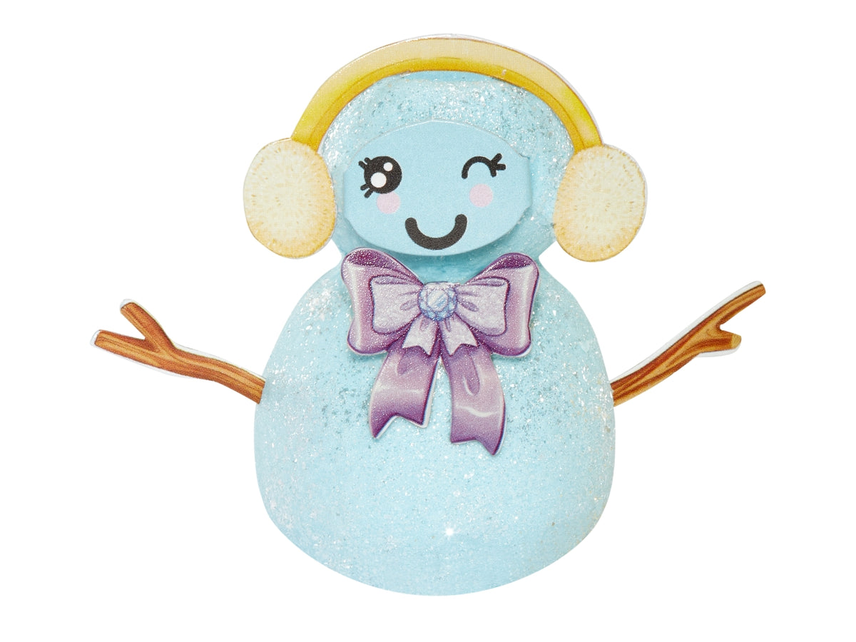 Rainbow High Winter Wonderland Doll Skyler: Bambola Fashion Gialla di 28 cm con Abiti Invernali, Accessori e Kit Pupazzo di Neve, Gioco Unisex per Bambini 4+ | MGA Entertainment