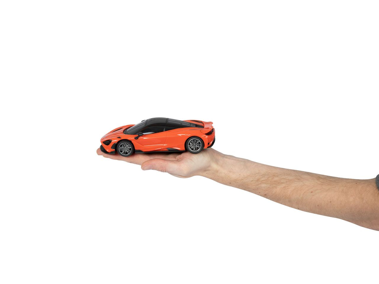 Auto mclaren 765lt