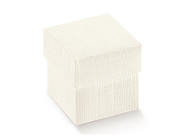 Scatola seta bianca con coperchio 16,5x16,5x20cm