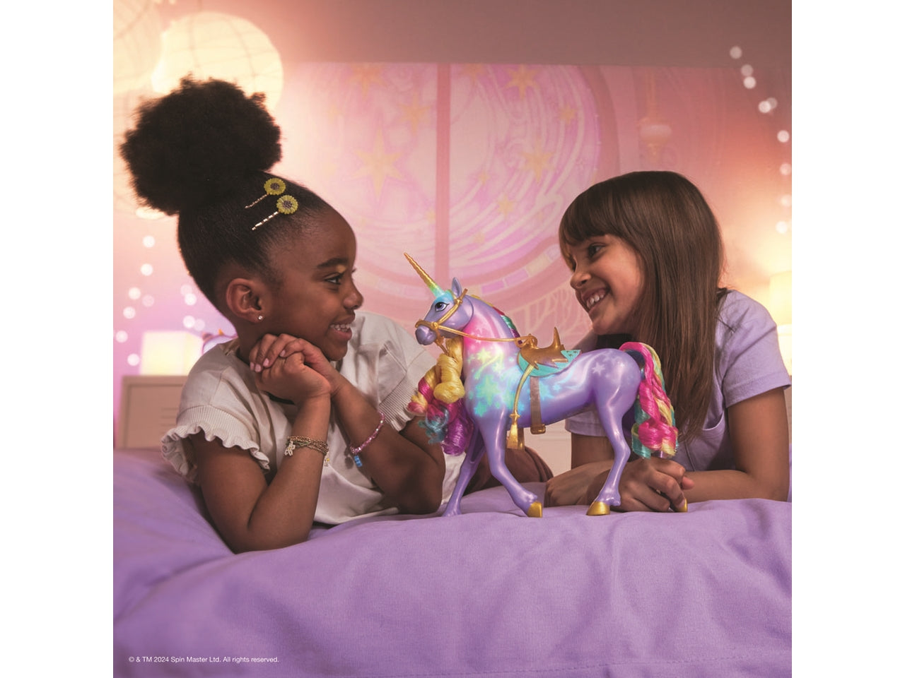 Unicorn academy rainbow light-up wildstar | Spin Master